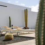 Casa Julian Lajares