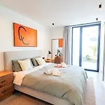 Casa Julian Willa *